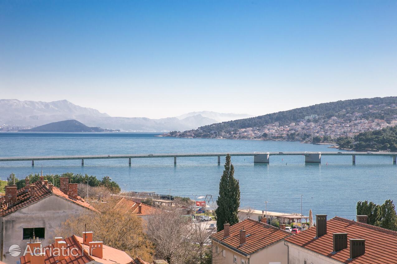 A-23836-a - Privatni smještaj - Apartmani uz more Trogir