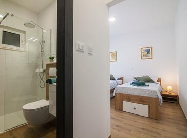 Apartmani uz more Bol, Brač - 23844