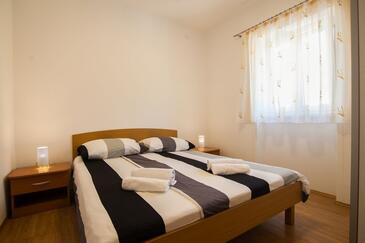 Apartmány s parkovištěm Bol, Brač - 23848