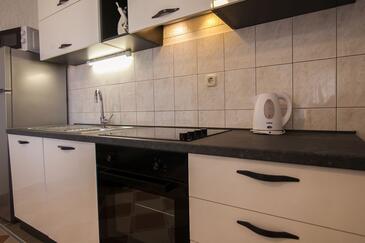 Apartmani s parkingom Bol, Brač - 23848