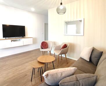 Trogir, Woonkamer in accommodatietype apartment, airconditioning beschikbaar en WiFi.