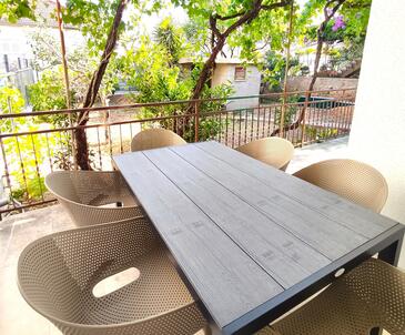 Appartamenti con parcheggio Traù - Trogir - 23849