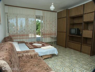 Apartments and rooms with parking space Dramalj, Crikvenica - 2386