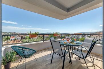 Apartamente cu parcare Trogir - 23860