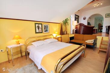 Apartments by the sea Dramalj, Crikvenica - 2387