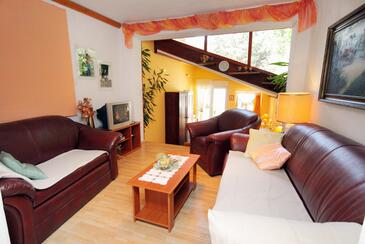 Apartments by the sea Dramalj, Crikvenica - 2387