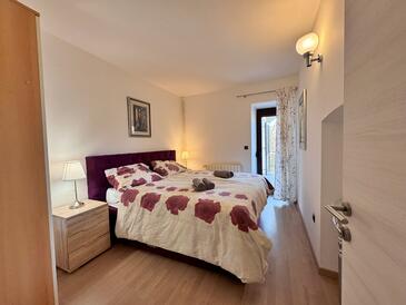 Apartmanok parkolóhellyel Malinska, Krk - 23871