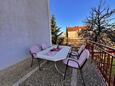 Malinska, Terrasse in folgender Unterkunftsart apartment, Haustiere erlaubt und WiFi.