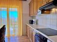 Malinska, Kitchen in the apartment, (pet friendly) and WiFi.