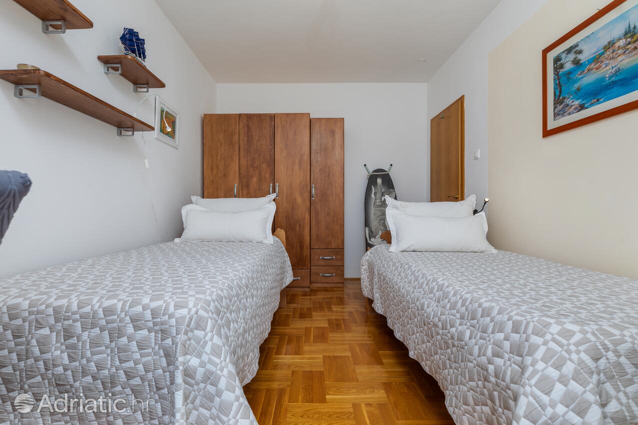 Appartamenti con parcheggio Rat Piccolo - Mali Rat, Almissa - Omiš - 23882