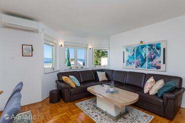 Apartmanok parkolóhellyel Mali Rat, Omis - 23882