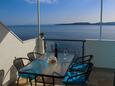 Pisak, Balcon dans l’hébergement en type apartment, avec la vue sur la mer et WiFi.