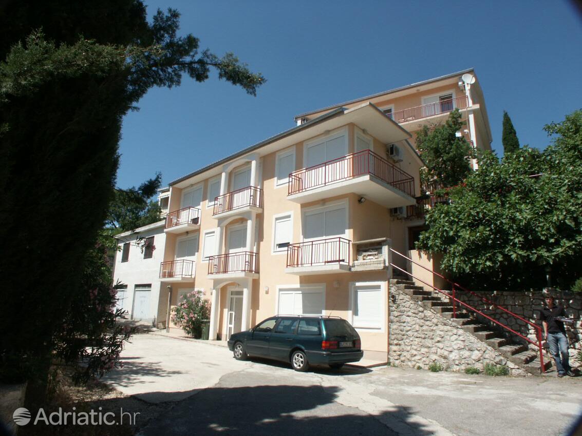 Lejligheder og værelser med parkering Crikvenica - 2389