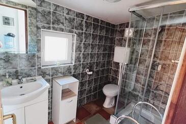 Apartments with terrace Vir, North Dalmatia