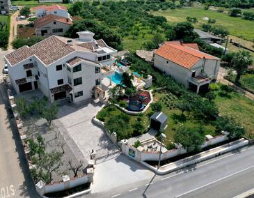 Plano, Trogir, Property 23902 - Vacation Rentals with pebble beach.