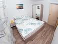 Biograd na Moru, Спальня в размещении типа apartment, доступный кондиционер и WiFi.