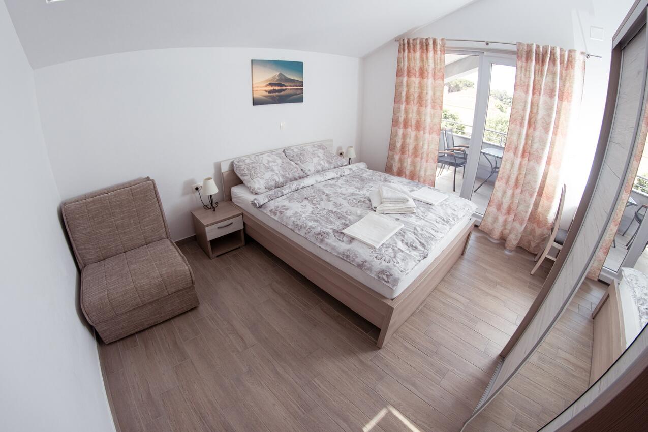 Апартаменты для семьи с бассейном Биоград-на-Мору - Biograd na Moru, Биоград - Biograd - 23912