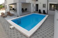 Appartamenti con piscina per famiglie Zaravecchia - Biograd na Moru, Biograd - 23912