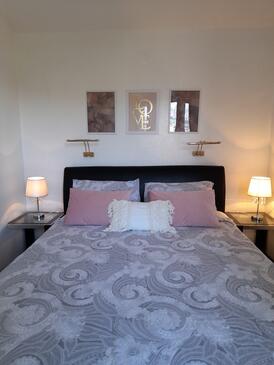 Appartamenti con parcheggio Baska, Veglia - Krk - 23913