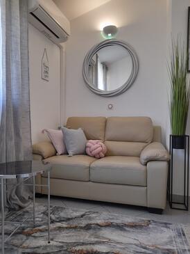 Baška, Wohnzimmer in folgender Unterkunftsart apartment, Klimaanlage vorhanden und WiFi.