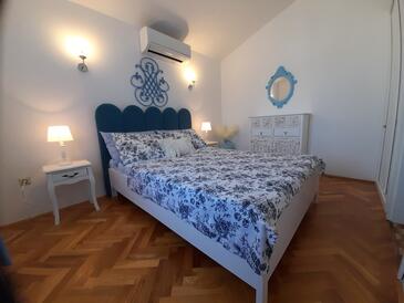 Apartmaji s parkingom Baška, Krk - 23913