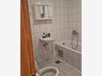 Podgora, Bathroom in the apartment, WiFi.