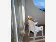 Podgora, Balkon in folgender Unterkunftsart studio-apartment, mit Meerblick und WiFi.