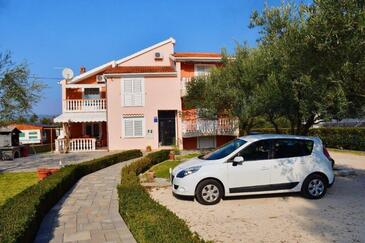 Apartments With Parking Space Sukošan, Zadar - 23919 - Sukošan