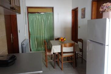 Apartmány s parkoviskom Živogošće - Blato, Makarská - Makarska - 23922