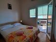 Živogošće - Blato, Spalnica v nastanitvi vrste apartment, dostopna klima in WiFi.