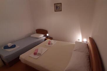 Apartamenty z parkingiem Zivogosce - Blato, Makarska - 23922
