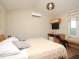 Stupin Čeline, Schlafzimmer in folgender Unterkunftsart apartment, Klimaanlage vorhanden und WiFi.
