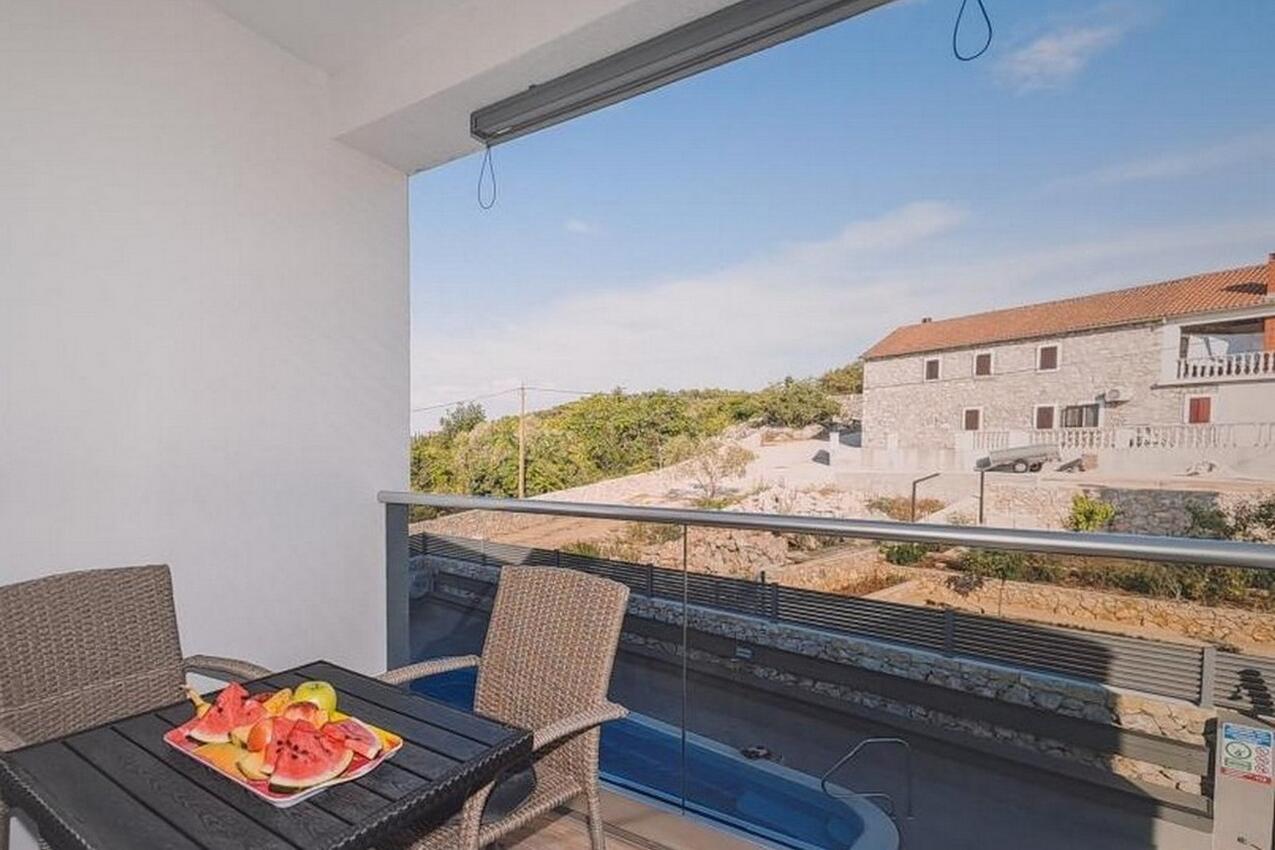 Apartmány s bazénem Lukoran, Ugljan - 23933