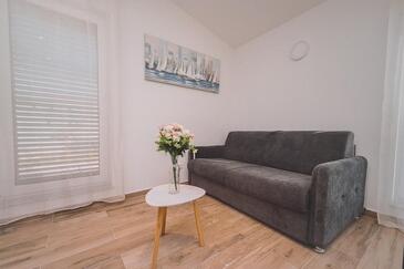 Apartamentos con piscina Lukoran, Ugljan - 23933