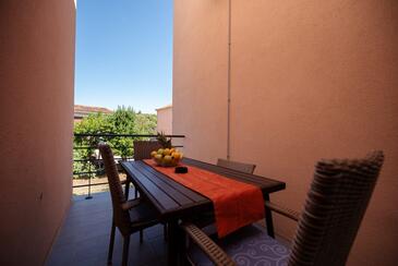 Lejligheder med pool egnet til familier med børn Sukosan, Zadar - 23934