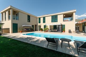 Hébergement Plano, Trogir, Hébergement 23937 - Maison vacances avec une plage de sables.