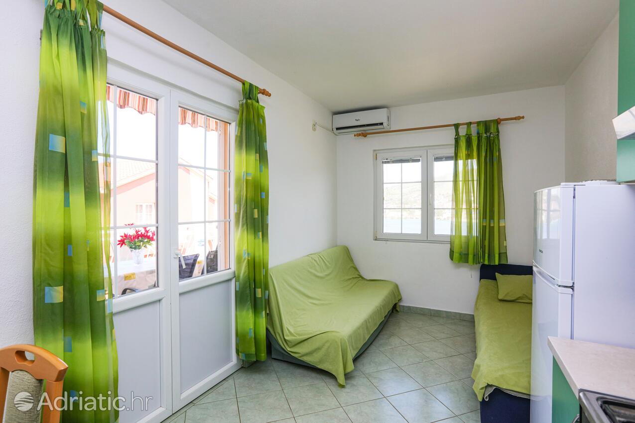 Appartamenti accanto al mare Sparadici, Sebenico - Šibenik - 23939