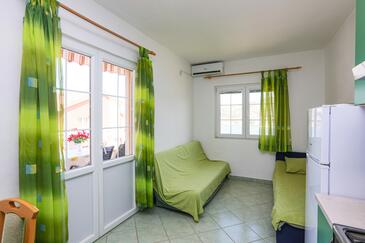 Šparadići, Stue i overnattingstype apartment, klimaanlegg tilgjengelig jeg WiFi.