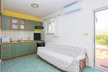 Šparadići, Stue i overnattingstype apartment, klimaanlegg tilgjengelig jeg WiFi.