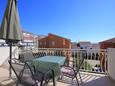 Podstrana, Terrasse dans l’hébergement en type apartment, avec la vue sur la mer et WiFi.