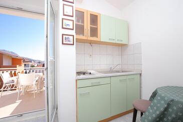 Family friendly seaside apartments Podstrana, Split - 23954