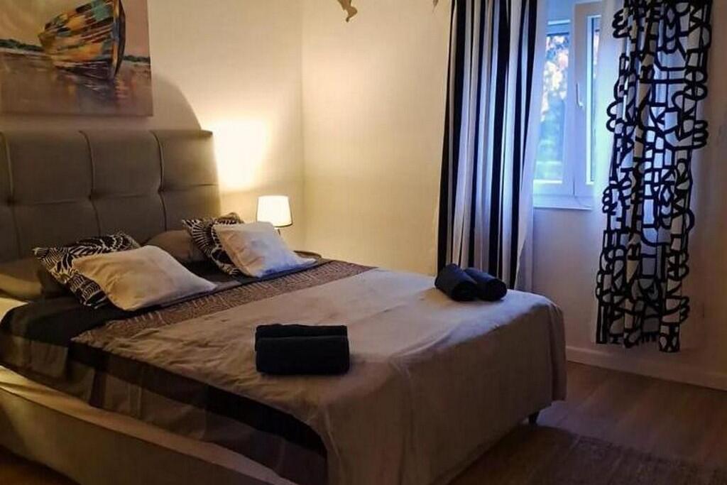 Apartmanok parkolóhellyel Vir - 23962