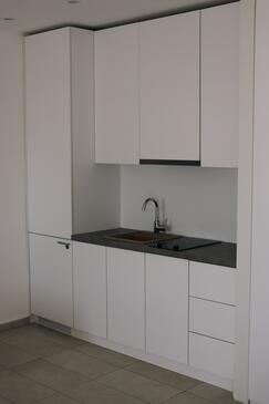 Apartmanok családok részére medencével Makarska - 23966