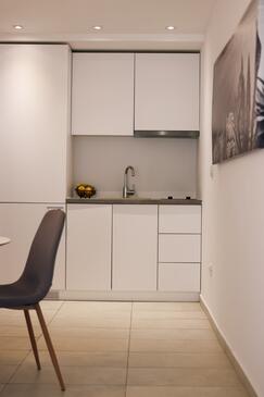 Apartmanok családok részére medencével Makarska - 23966