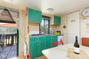 Hiša za počitek s parkingom Trogir - 23967