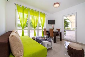 Jednosobni apartman Vir (A-23976-a)