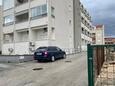 Kaštel Štafilić, Kaštela, Parking 23978 - Apartamenty ze żwirową plażą.