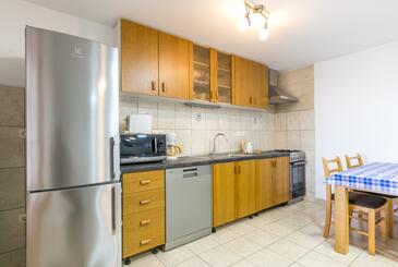 Apartmány s terasou Trogir, Střední Dalmácie