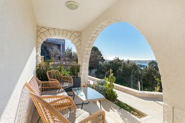 Apartmány s terasou Trogir, Střední Dalmácie