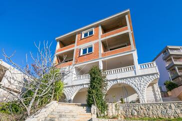 Apartmány s terasou Trogir, Střední Dalmácie
